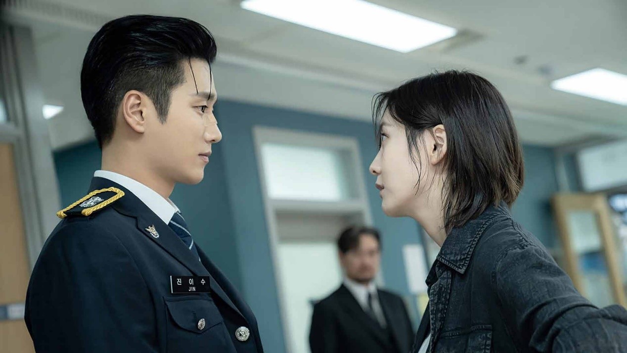 خرپول و کارآگاه (Rich Boy & Detective)