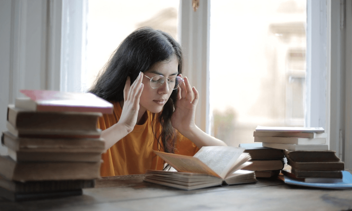 بهترین منابع و کتاب‌های خودخوان برای آمادگی آیلتس