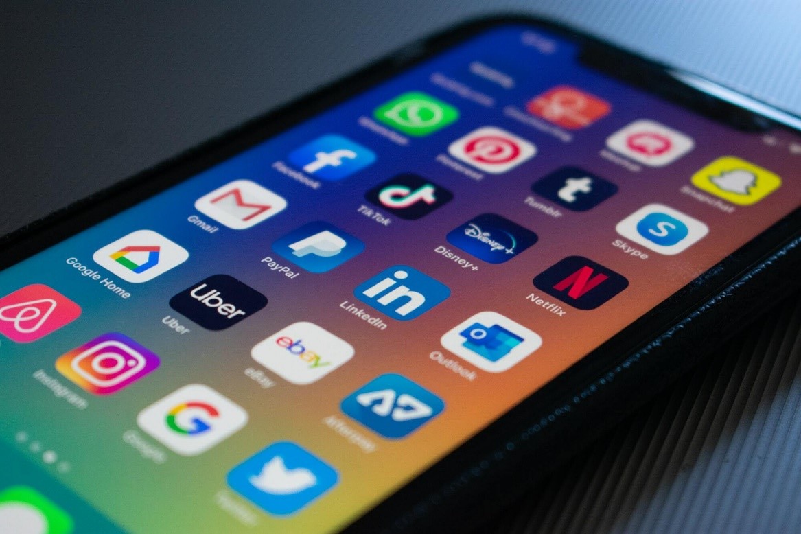 برنامه های آیفون